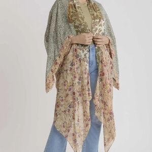 Umgee Mixed Floral Kimono Jacket in Beige, Olive & Pink